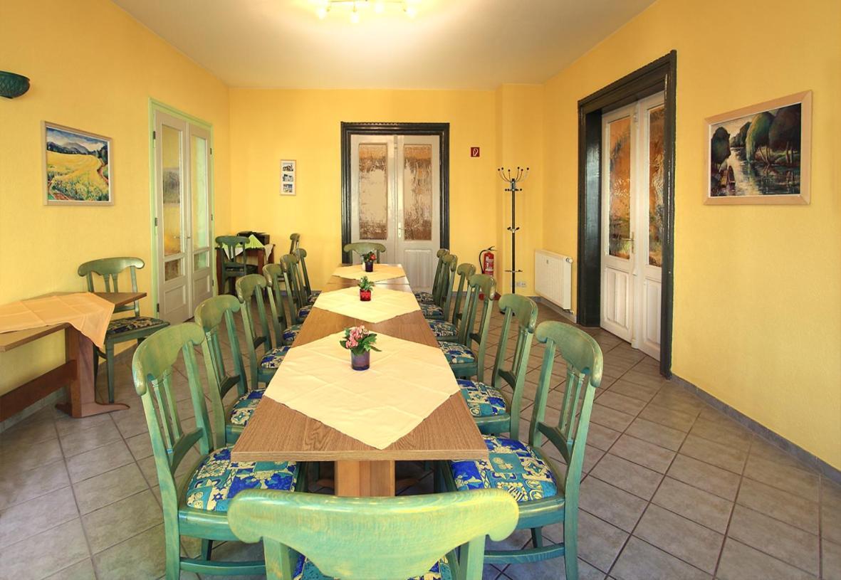Gaststaette Und Pension Felsenthal Tabarz Szoba fotó